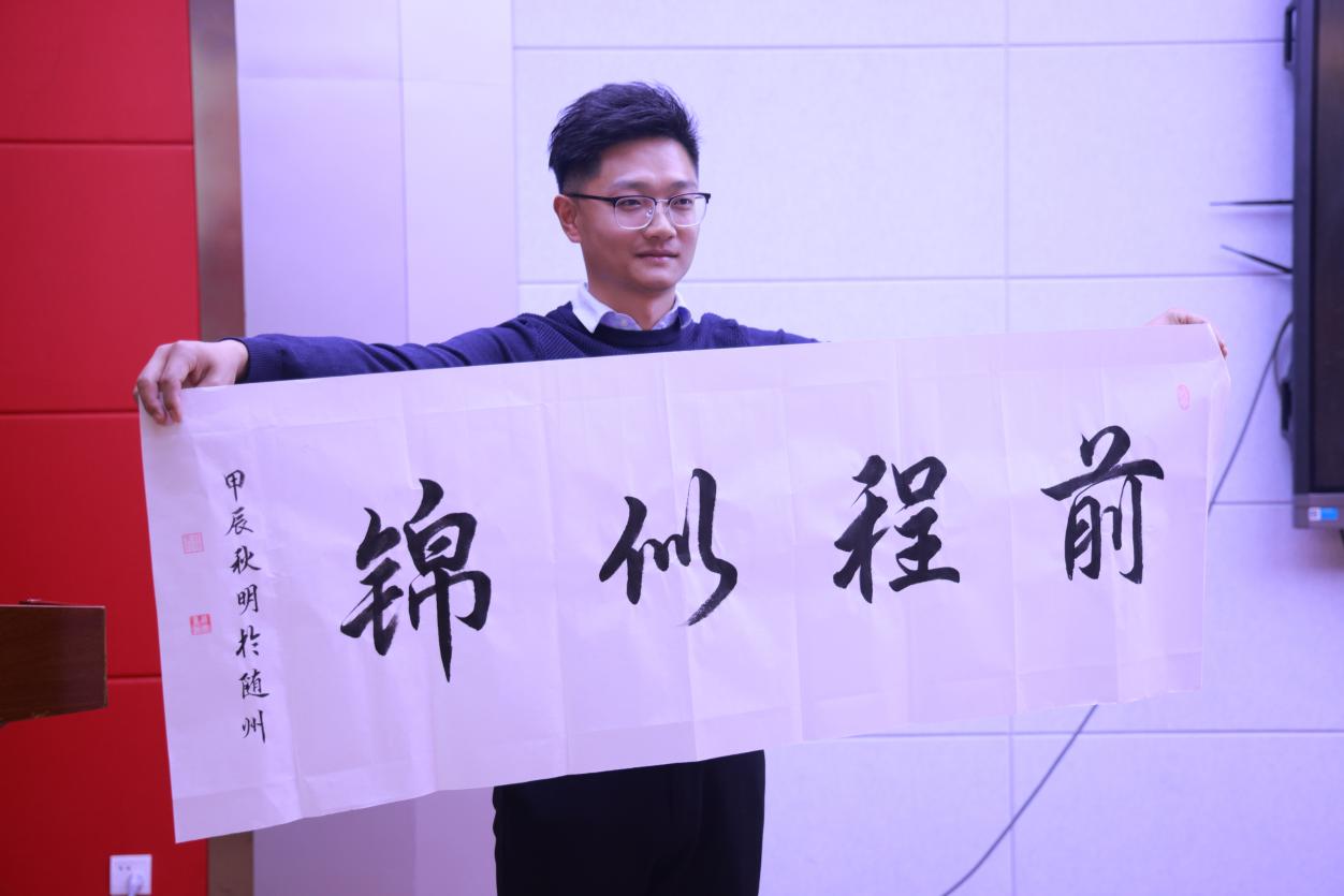 3dc13f51b0583c89ee06b0e510a137e7