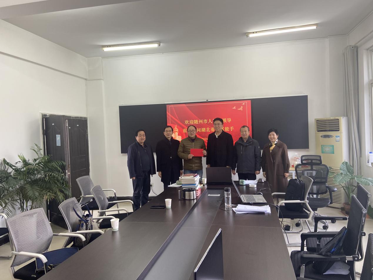 F17228C158E704F9EBAEE70DA97A3D39